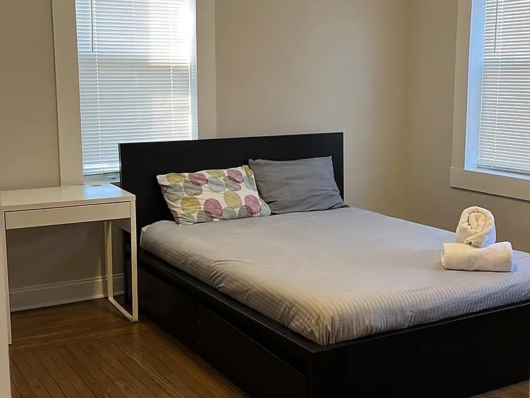 90 Bristol St #10 — Photo 12