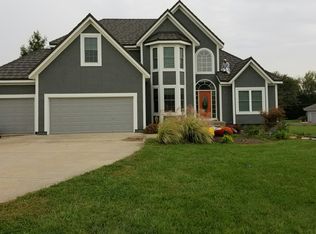 8672 Brome Rd, De Soto, KS 66018