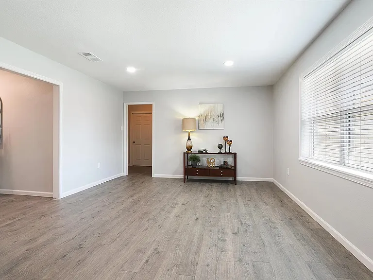 1626 S Lynne St — Photo 18