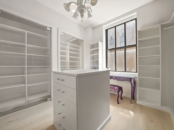 100 Barclay Street image 10 of 37