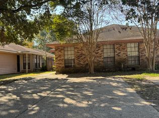 1120 Willow Creek Dr, Zachary, LA 70791