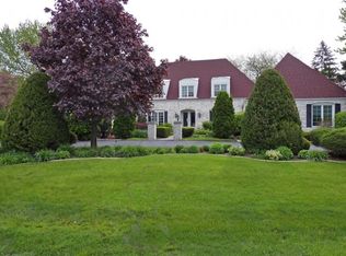 2427 Lexington Dr, Long Grove, IL 60047