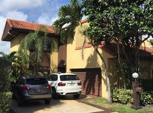 1067 NE 204th Ter, Miami, FL 33179