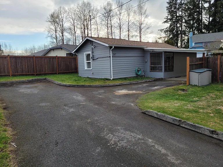 26 E Marilyn Ave #B — Photo 13