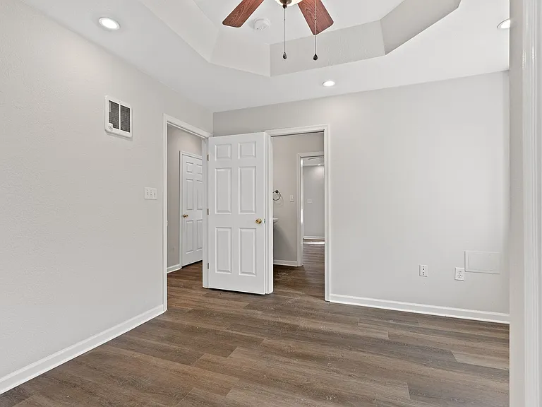 110 Aaron Pl #106 — Photo 25
