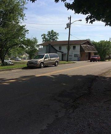 3rd image of 1330 Jourolman Ave