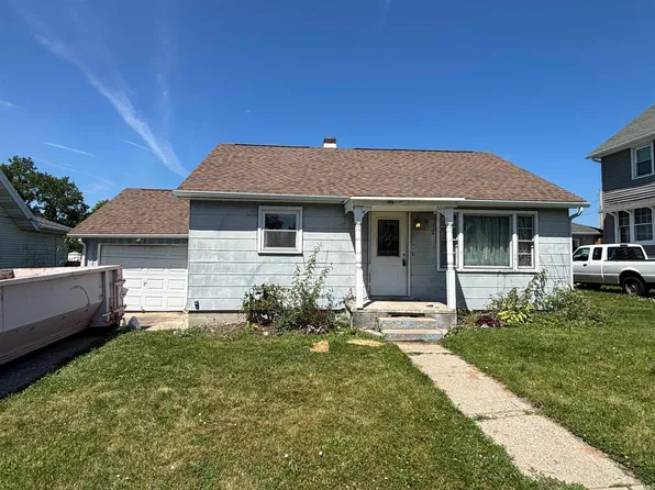 312 Lewis St, Avilla, IN 46710