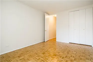 Rented by Century 21 Metropolitan