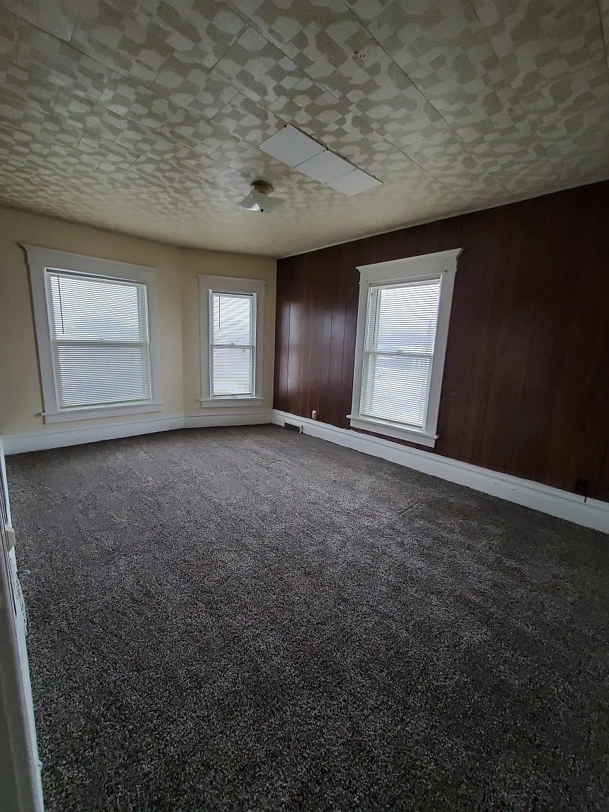622 Grant Ave - 1/2 — Photo 4