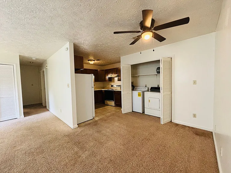 1233PB -Ellett Road Duplexes -Lester - M — Photo 7