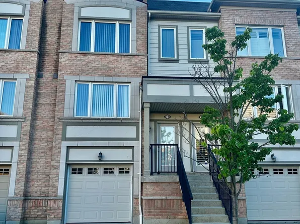 3050 Erin Centre Blvd #73, Mississauga, ON L5M 0P5