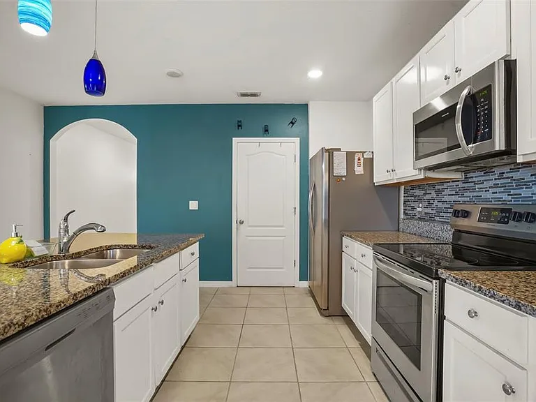 2443 White Lilly Dr — Photo 9