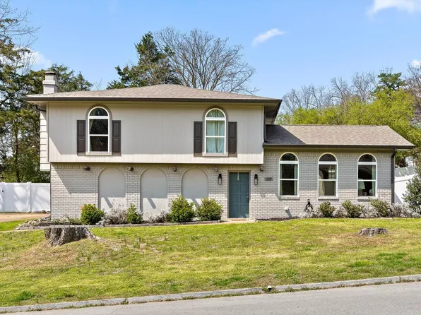 109 Rolling Ridge Dr, Chattanooga, TN 37421