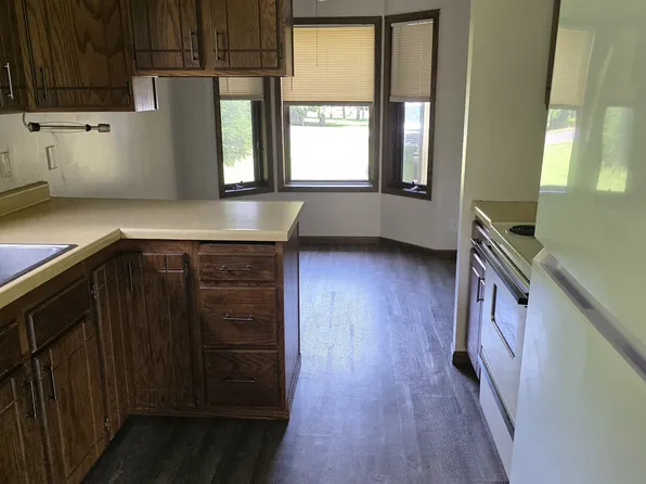 310 Deronda St, Amery, WI 54001