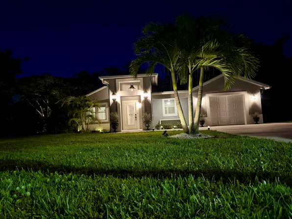 1445 Glen Rd, Glen Ridge, FL 33406