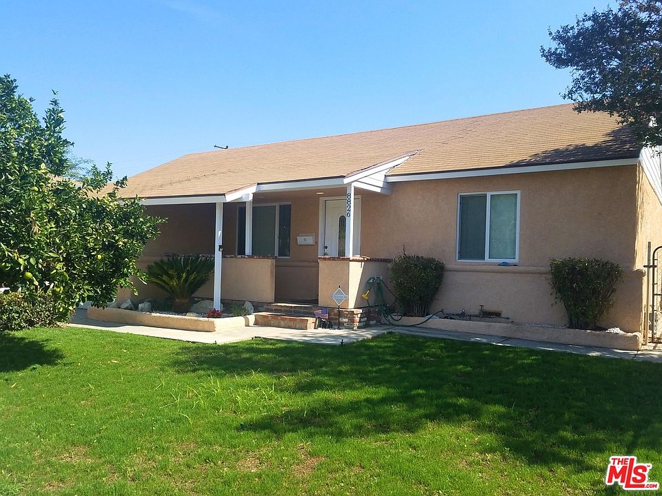 1st image of 8826 Hazeltine Ave