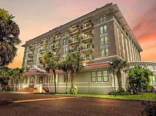 235 6th St NW APT 404, Winter Haven, FL 33881