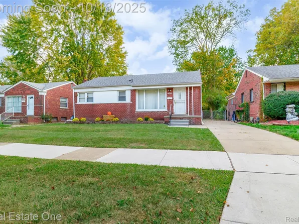 29643 Steinhauer St, Inkster, MI 48141