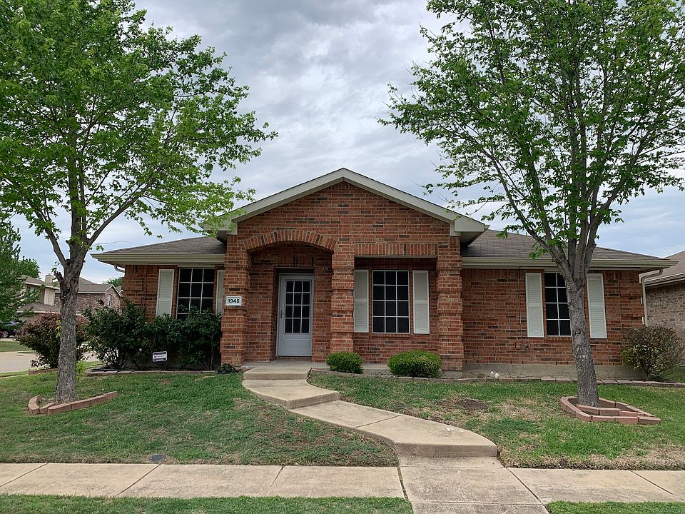 1st image of 1945 Indian Lilac Dr