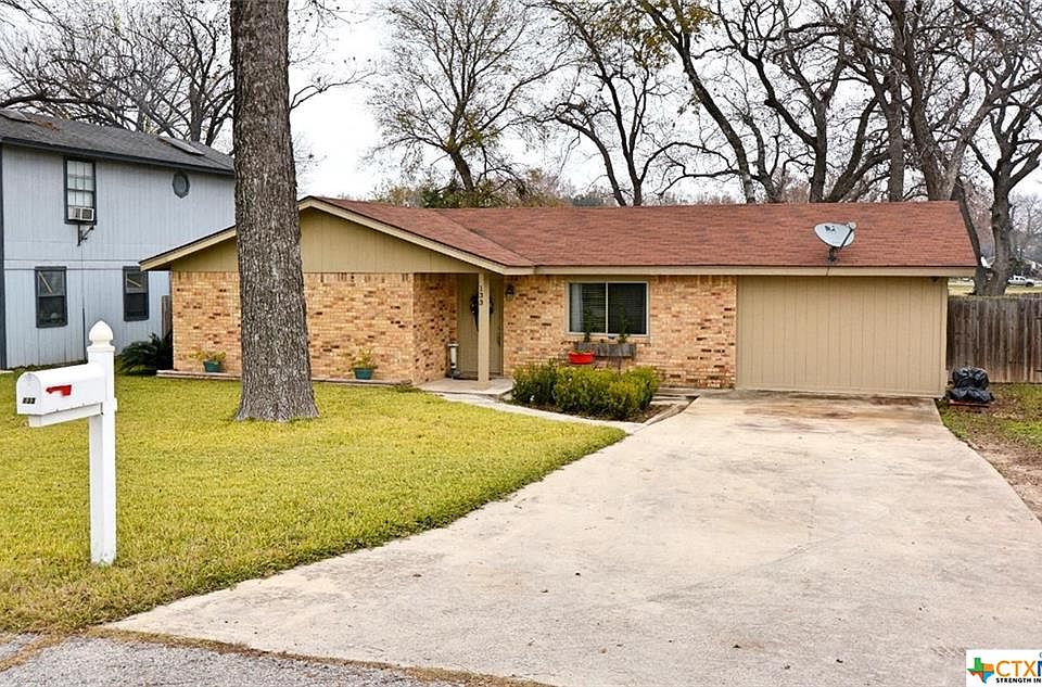 1st image of 133 Woods End