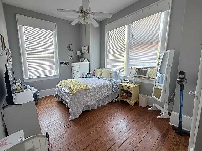 135 Ashley Ave #B — Photo 3