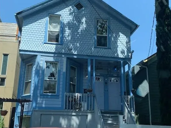 2513 NW Upshur St, Portland, OR 97210
