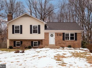 4073 Tarpon Ln, Woodbridge, VA 22193