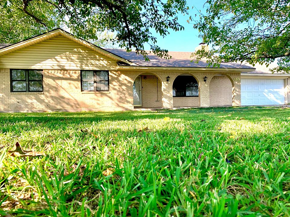 1st image of 311 Lee Ln