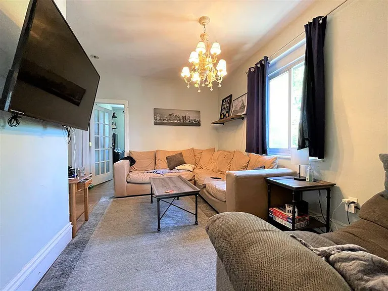 11 Babcock St #1D — Photo 17