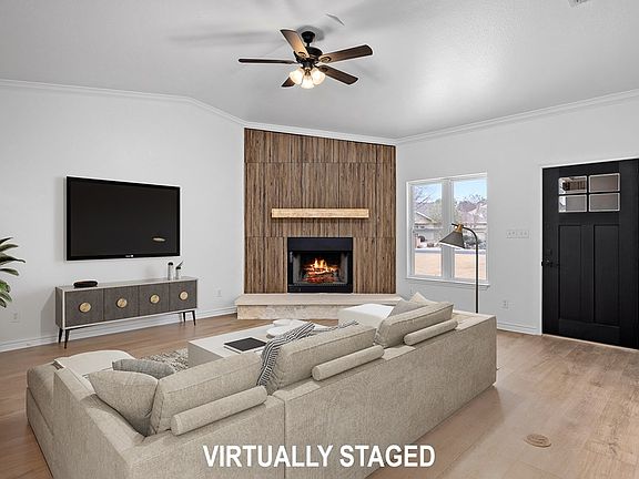 4th image of 2332 Rock Creek Dr