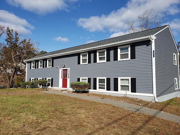 3rd image of 82 E Grove St