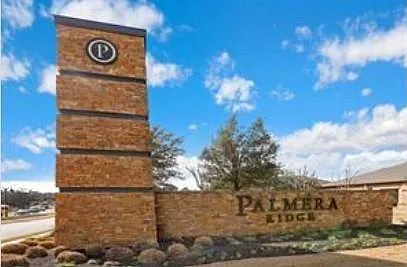 4 bed, 3.0 bath, 2402 sqft, $2,595 — Photo 4