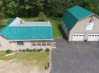 22 Thompson St, Wilton, ME 04294
