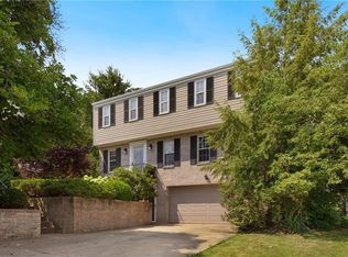408 Toura Dr, Pittsburgh, PA 15236