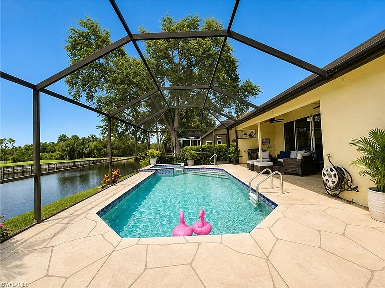 25151 Bay Cedar Dr — Photo 23
