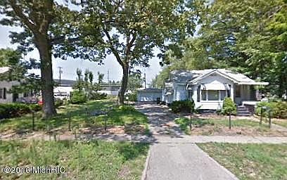 1st image of 161 Hastings Ave