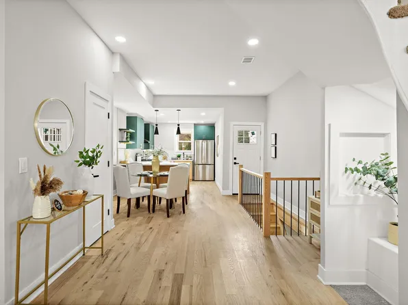 77 Boyd Avenue image 14 of 26