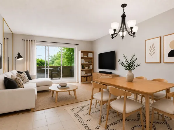 2240 Wall St #101, Vancouver, BC V5L 1B6