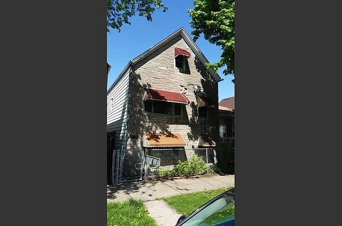1st image of 4952 S Winchester Ave