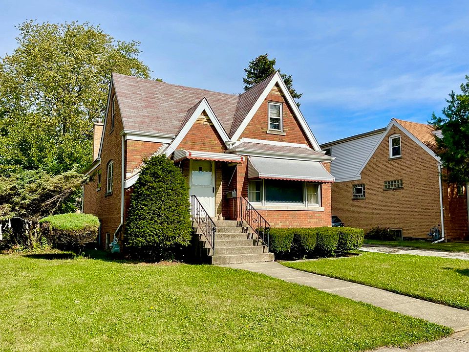 Welcome to 4324 W 109th St!