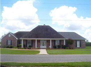 4833 Grant Rd, Erath, LA 70533