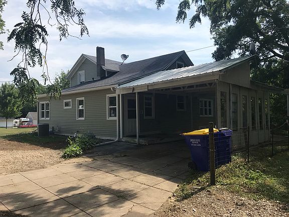 3rd image of 339 W South St