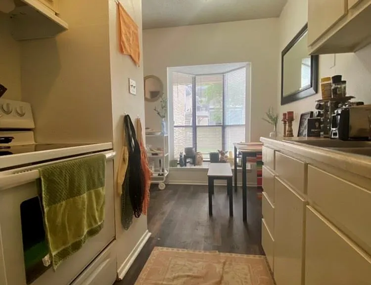 2604 Salado St #102 — Photo 3