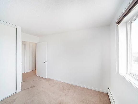 5th image of 5302 51st St #308