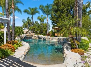 211 S Yorkshire Cir, Anaheim, CA 92808