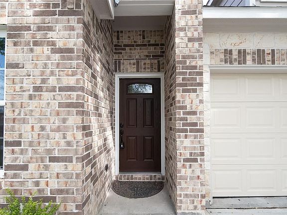 4th image of 8022 Moon Beam St