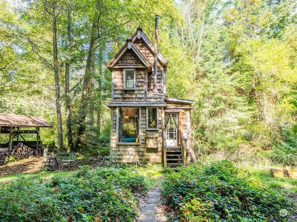 155 N Pheasant Run Road, Coupeville, WA 98239