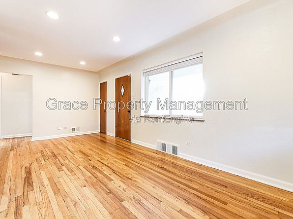 3rd image of 3075 N Dahlia St