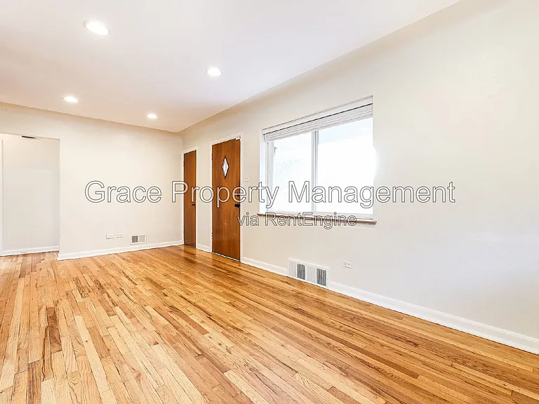 3075 N Dahlia St — Photo 3