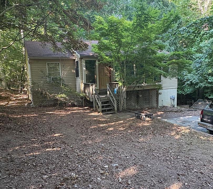 2nd image of 12724 Ranch Ln